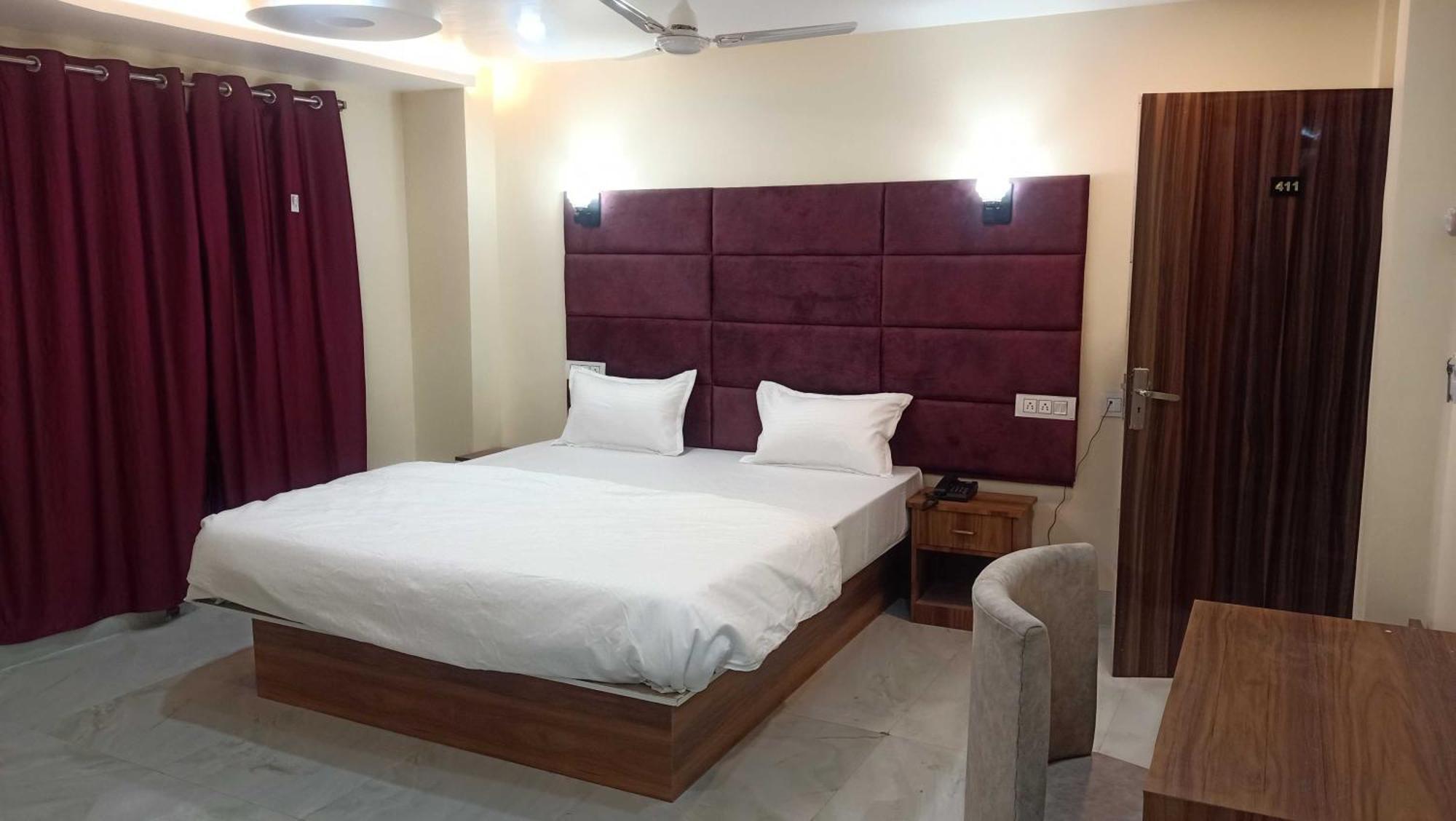 Super Townhouse Bank More Dhanbad Formerly Rise And Dine 외부 사진